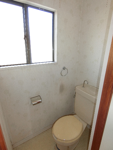 |印旛郡栄町酒直台1-15-4 中古一戸建て