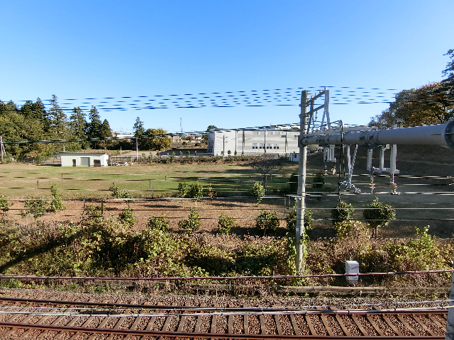 南側の眺望。京成本線の線路に面しています。｜成田市飯田町215-17　中古一戸建て